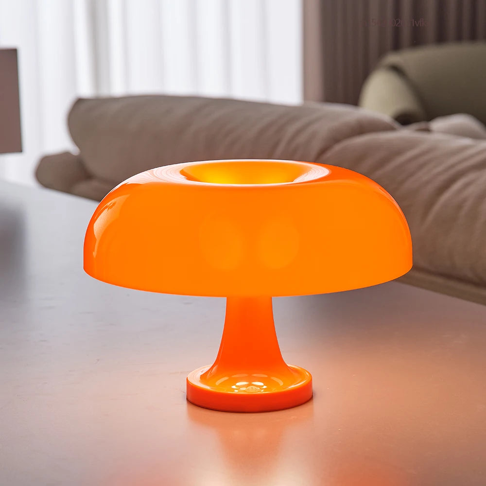 Bauhaus Wide Mushroom Table Lamp