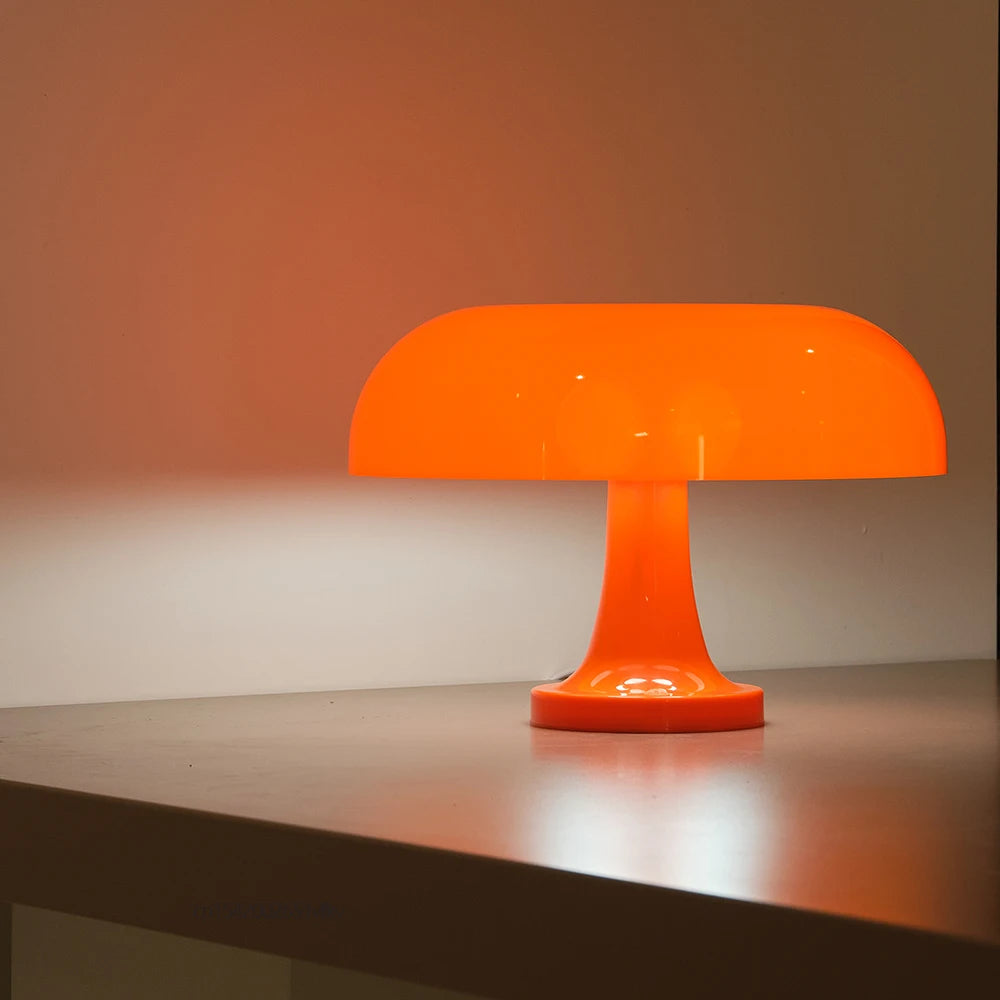 Bauhaus Wide Mushroom Table Lamp